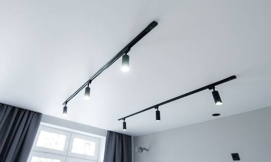 Матовый натяжной потолок 15 кв.м. - Гостиная Матовый натяжной потолок 15 кв.м. - Гостиная - Несвиж